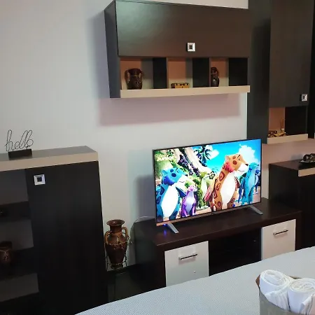 Luana Apartment Deva