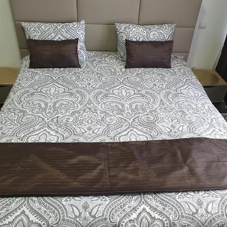Luana Apartment