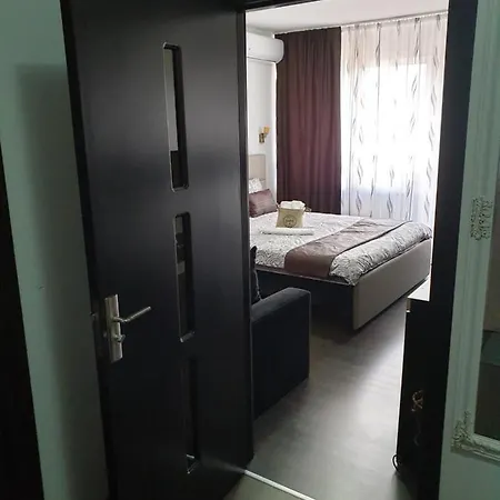Luana Apartment *